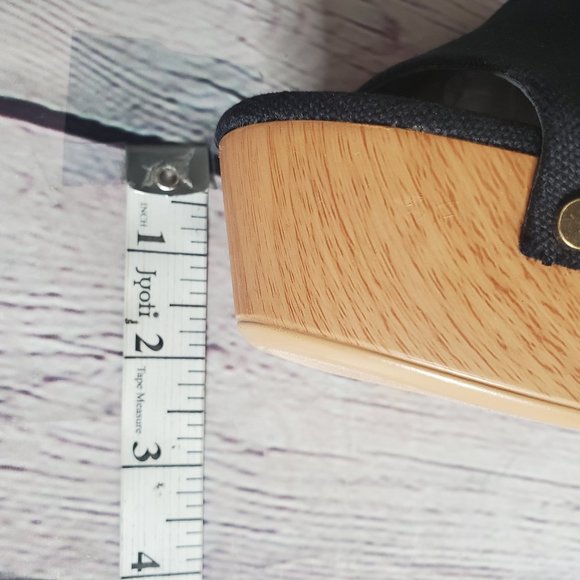 Shoe Dazzle Tarena Studded Platform Sandal - Picture 7 of 16